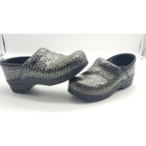 Dansko Black Tooled Leather Professional Nursing Clogs Shoes Women's Size 38